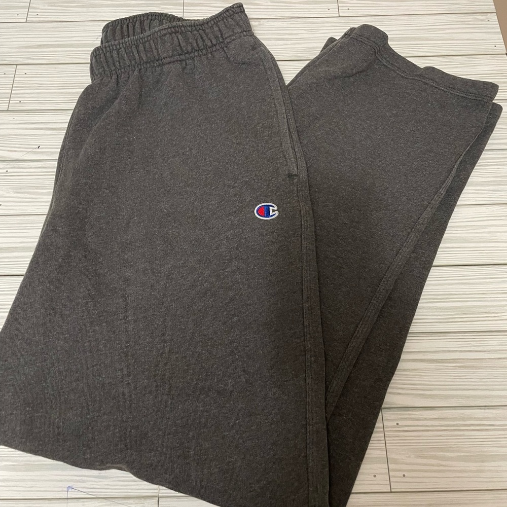 Men’s Champion Fleece Gray Sweatpants Size Large